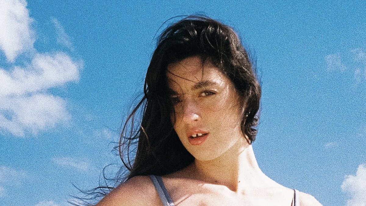 Simone Wild