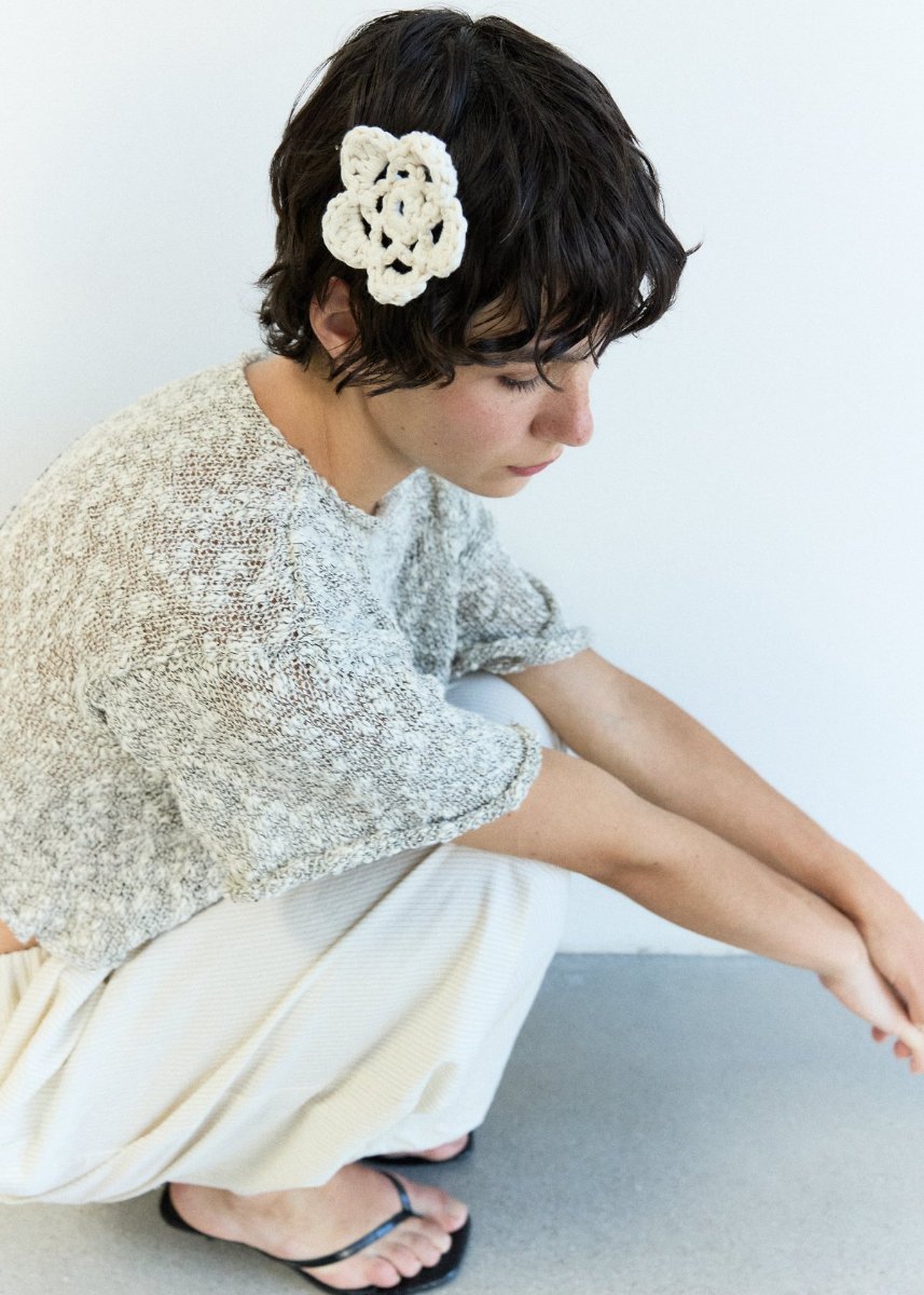 Carmen flowers in cotton, knitted by Clara's mother
