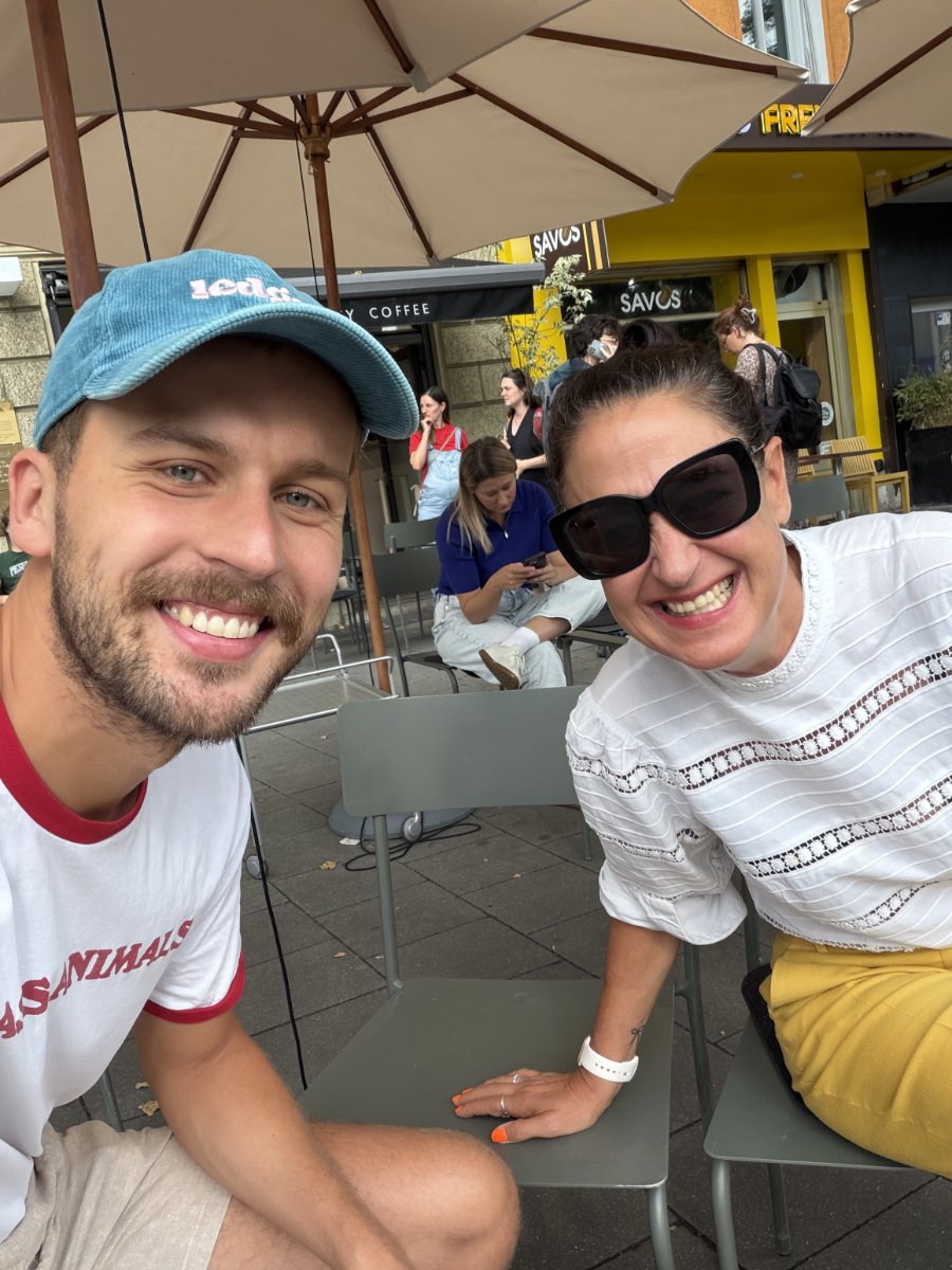 Brainstorming with Mirjam while having a coffee.